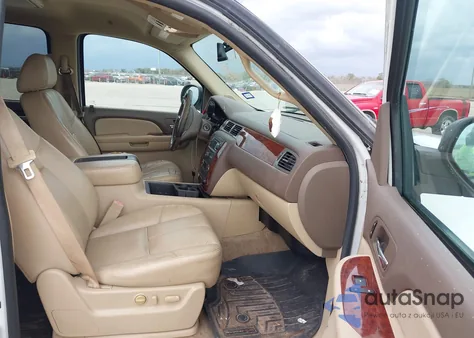 2009 Chevrolet Suburban 1500 Lt2 из США, поврежденный, VIN 1GNFK26359R200194